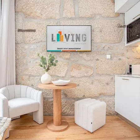 Liiiving In Porto- Clérigos Boutique Oporto
