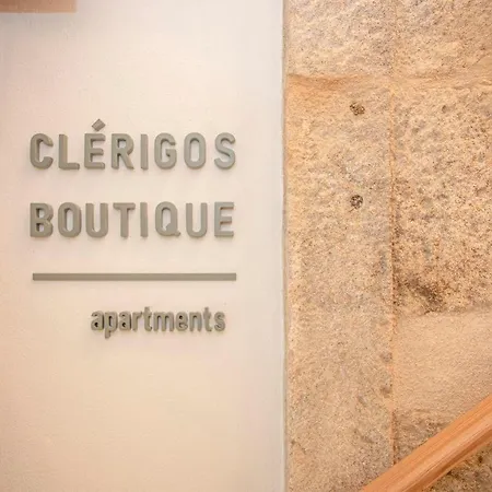 Liiiving In Porto- Clerigos Boutique Lägenhet