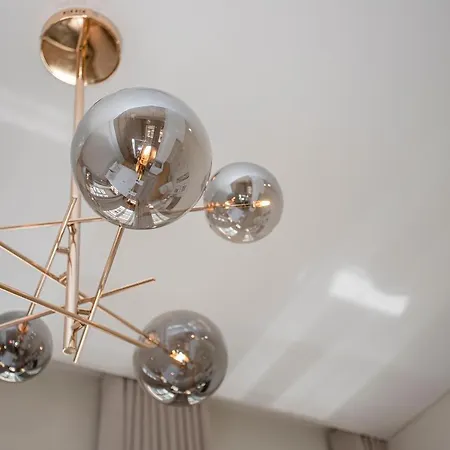 Liiiving In Porto- Clerigos Boutique Lägenhet *