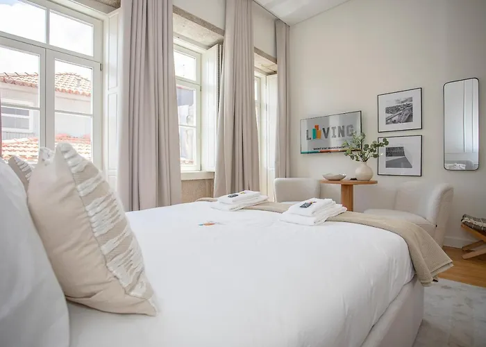 Liiiving In Porto- Clerigos Boutique * Πόρτο