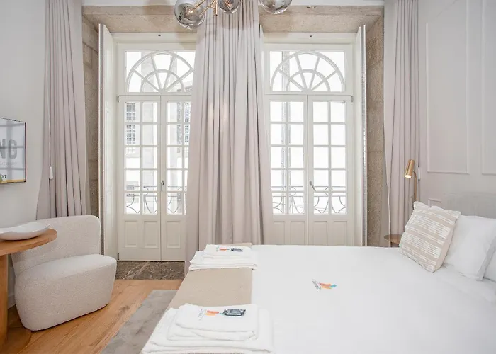 Appartamento Liiiving In Porto- Clérigos Boutique *