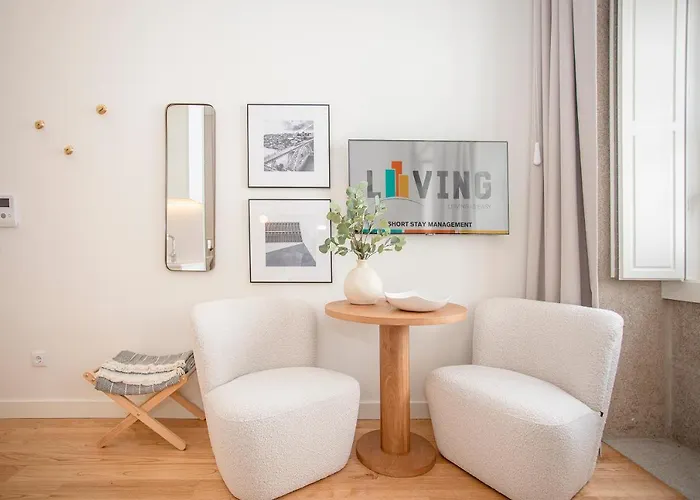 Liiiving In Porto- Clerigos Boutique * Porto