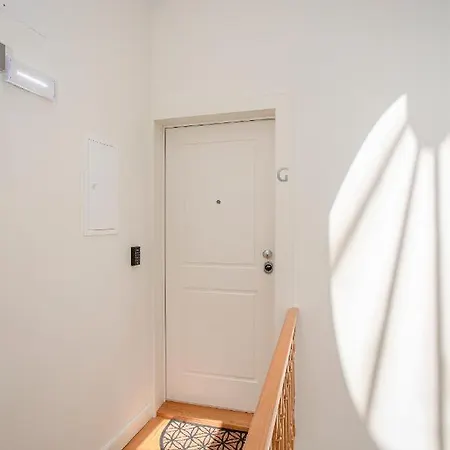 Liiiving In Porto- Clerigos Boutique Apartament