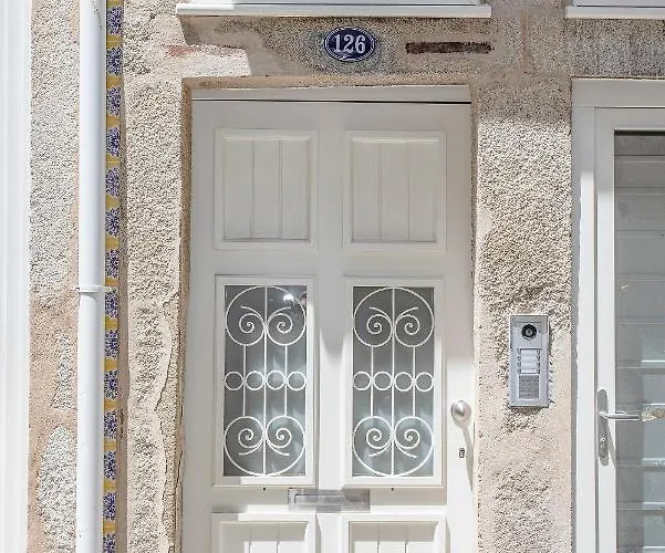 Liiiving In Porto- Clerigos Boutique 아파트 *