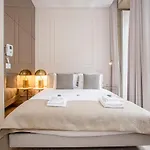 Liiiving In Porto- Clerigos Boutique Porto